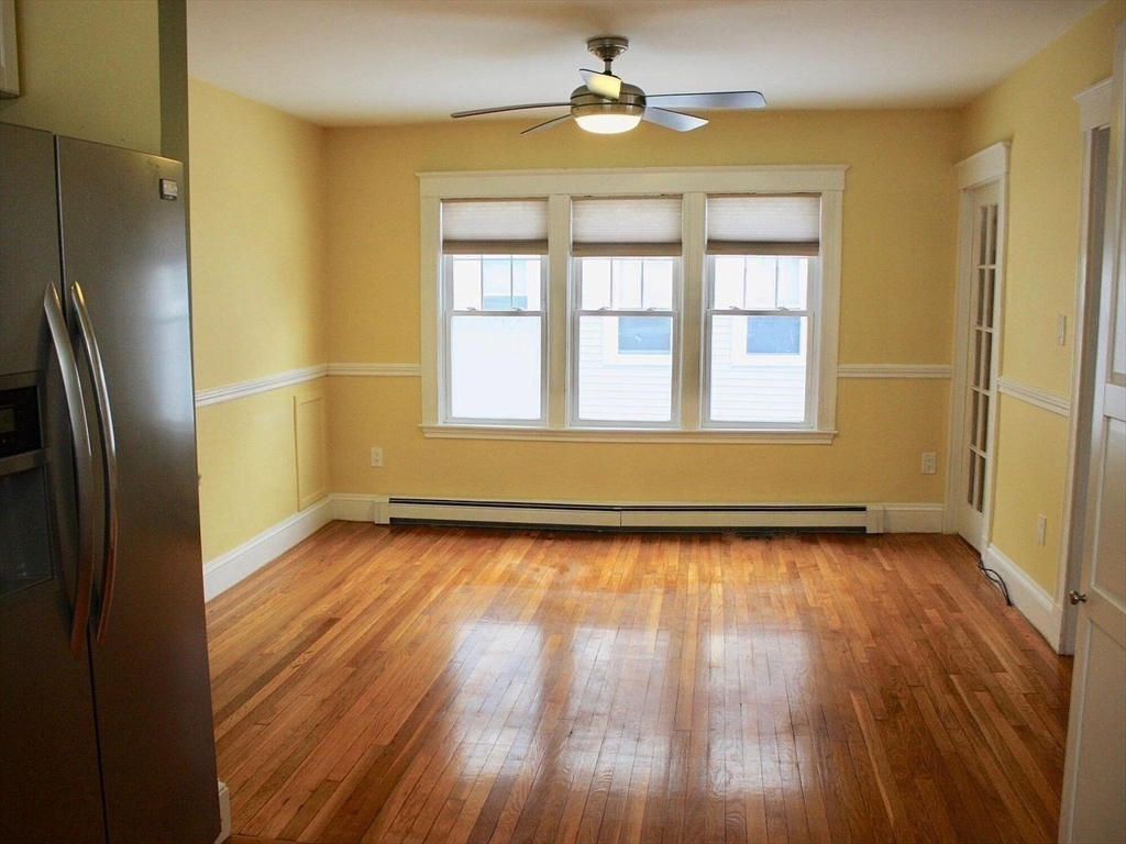 2 bed, 1 bath apartment for rent at 20 Woodward Ave Unit 1, Quincy Center — photo 8 of 20