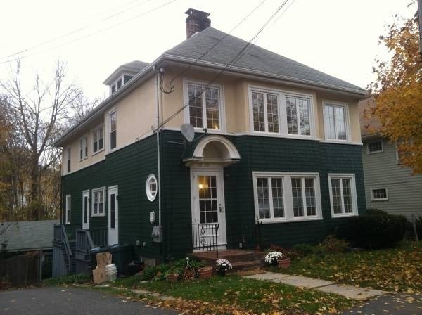 2 bed, 1 bath apartment for rent at 20 Woodward Ave Unit 1, Quincy Center — photo 1 of 20