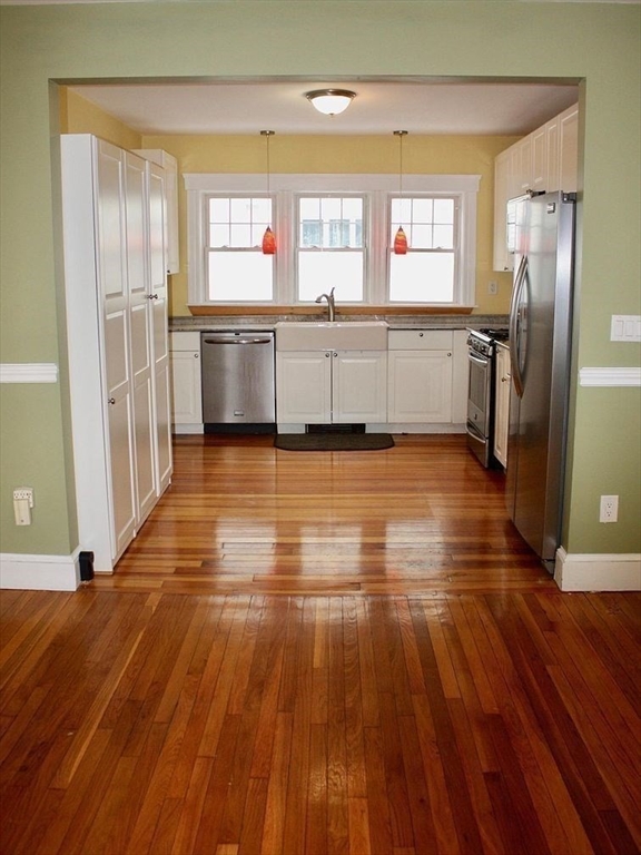 2 bed, 1 bath apartment for rent at 20 Woodward Ave Unit 1, Quincy Center — photo 10 of 20