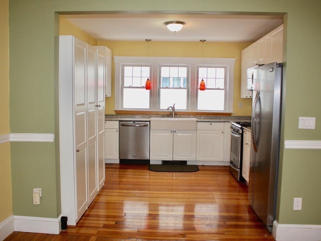 2 bed, 1 bath apartment for rent at 20 Woodward Ave Unit 1, Quincy Center — photo 12 of 20