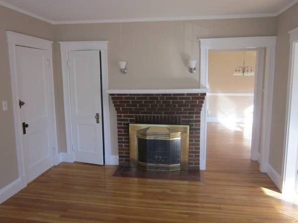 2 bed, 1 bath apartment for rent at 20 Woodward Ave Unit 1, Quincy Center — photo 4 of 20