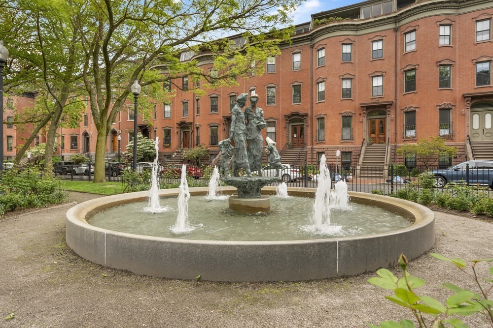 2 bed, 1 bath apartment for rent at 20 Worcester Sq Unit 1, South End — photo 18 of 18