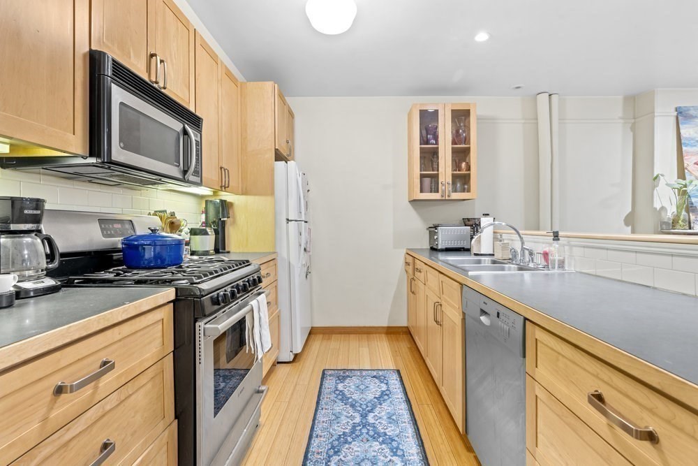 2 bed, 1 bath apartment for rent at 20 Worcester Sq Unit 1, South End — photo 7 of 18