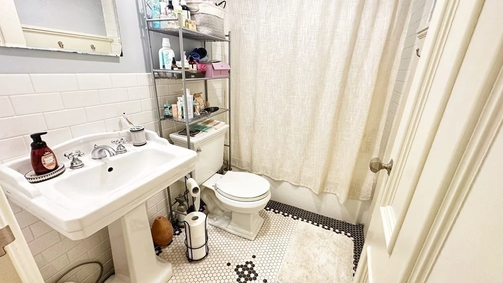 1 bed, 1 bath apartment for rent at 20 Worcester Sq Unit 4, South End — photo 18 of 25