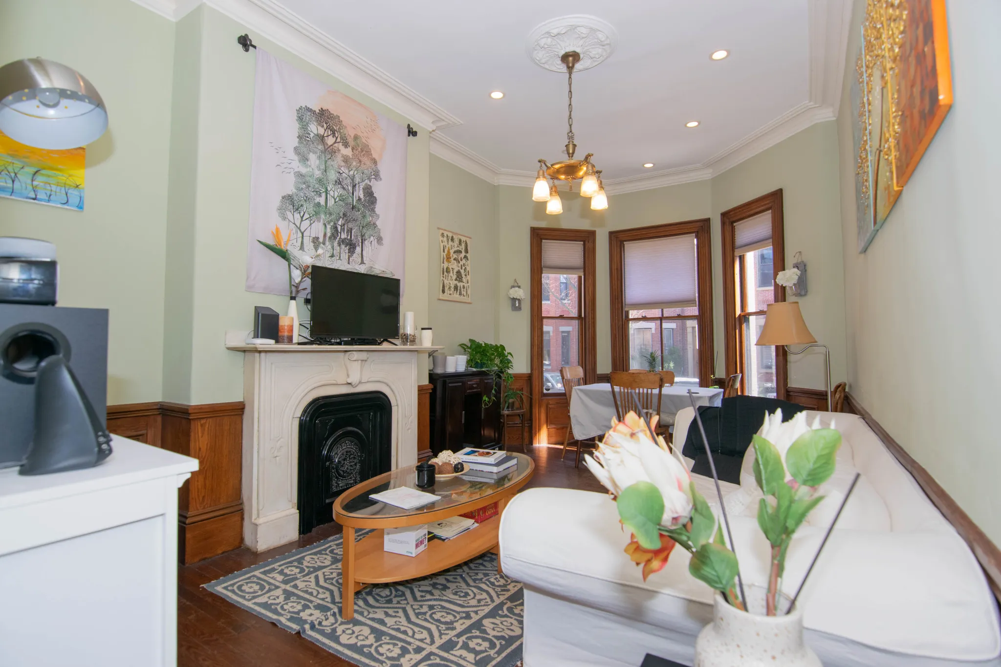 4 bed, 2 bath apartment for rent at 20 Worthington St Unit 1, Mission Hill — photo 3 of 11