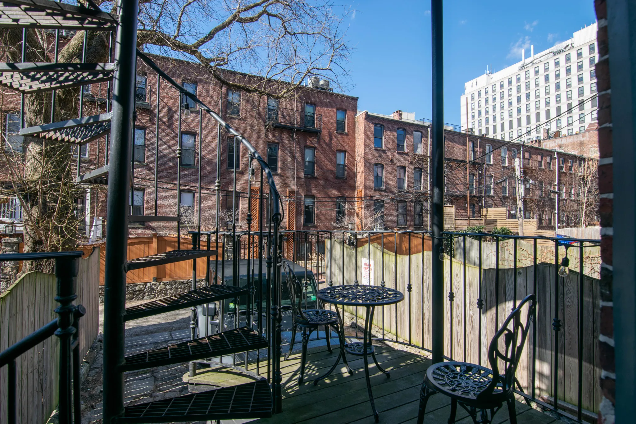 4 bed, 2 bath apartment for rent at 20 Worthington St Unit 1, Mission Hill — photo 5 of 11