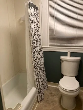 2 bed, 1 bath apartment for rent at 20 York St Unit 1, Zip 01830 — photo 13 of 28