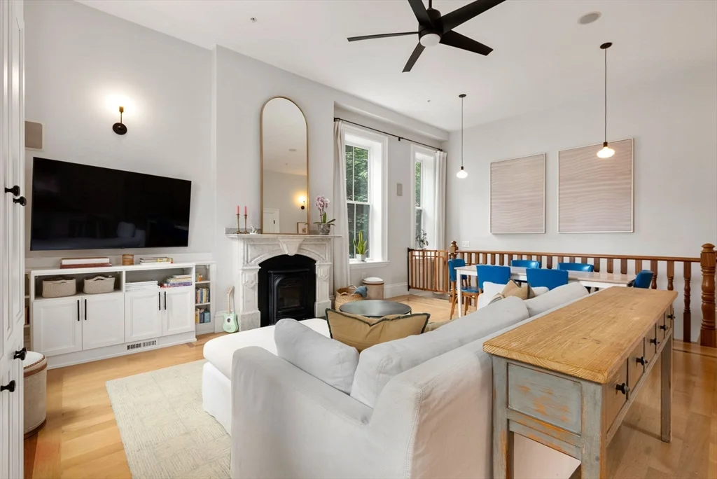 3 bed, 2 bath apartment for rent at 200 Amory St Unit 1, Jamaica Plain — photo 5 of 23
