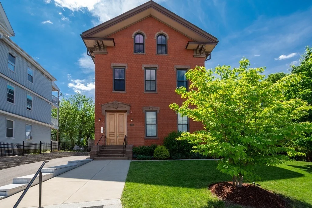 2 bed, 2 bath apartment for rent at 200 Amory St Unit 3, Jamaica Plain