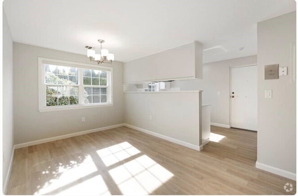 2 bed, 1 bath apartment for rent at 200 Bedford Rd Unit 10B, Woburn — photo 3 of 14
