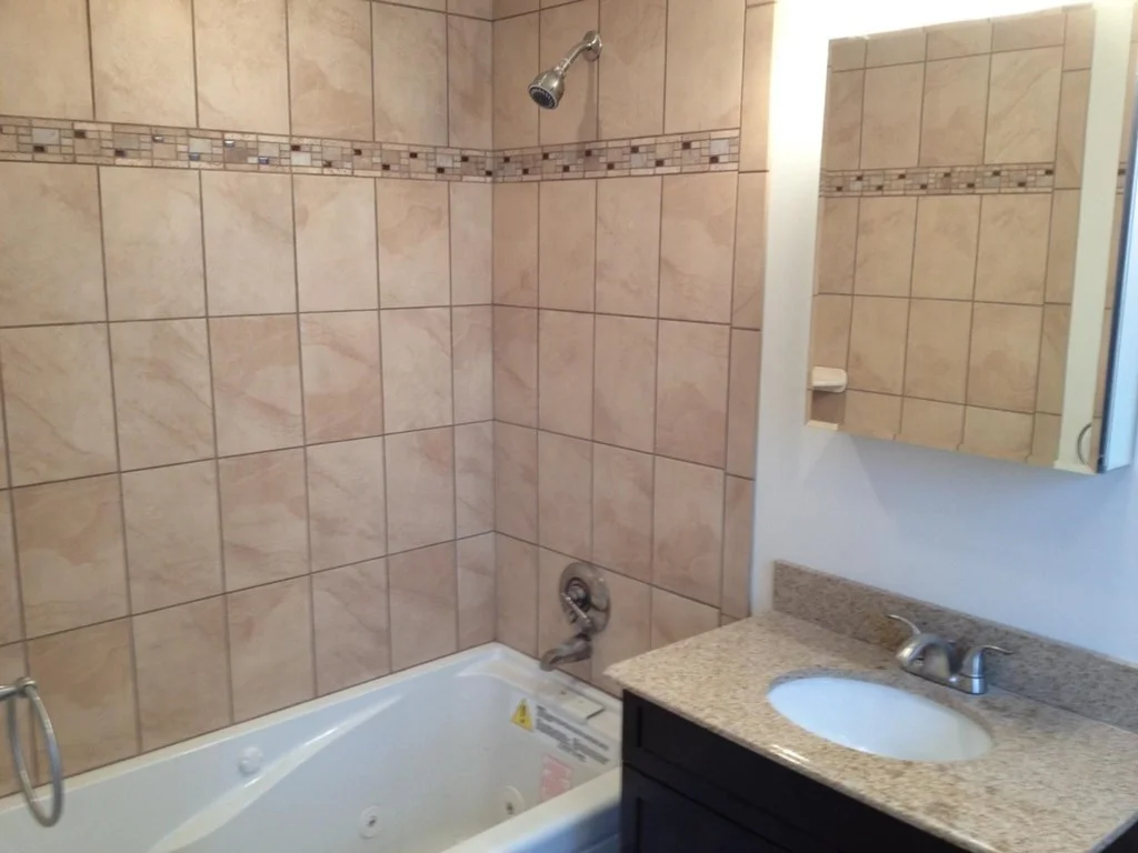 1 bed, 1 bath apartment for rent at 200 Brooks St Unit 2, Eagle Hill — photo 4 of 6