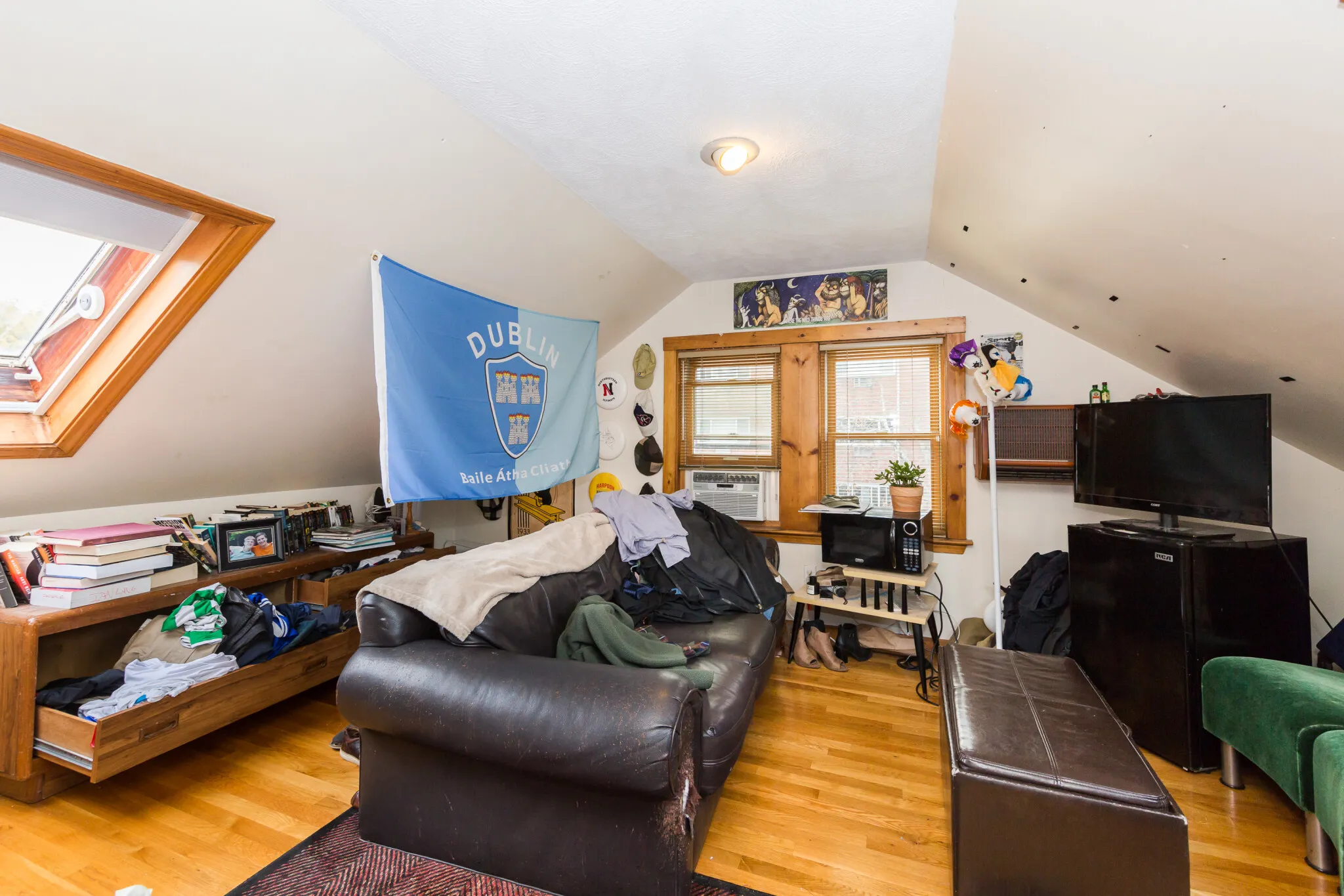 6 bed, 2 bath apartment for rent at 200 Calumet St Unit 2, Mission Hill — photo 14 of 19