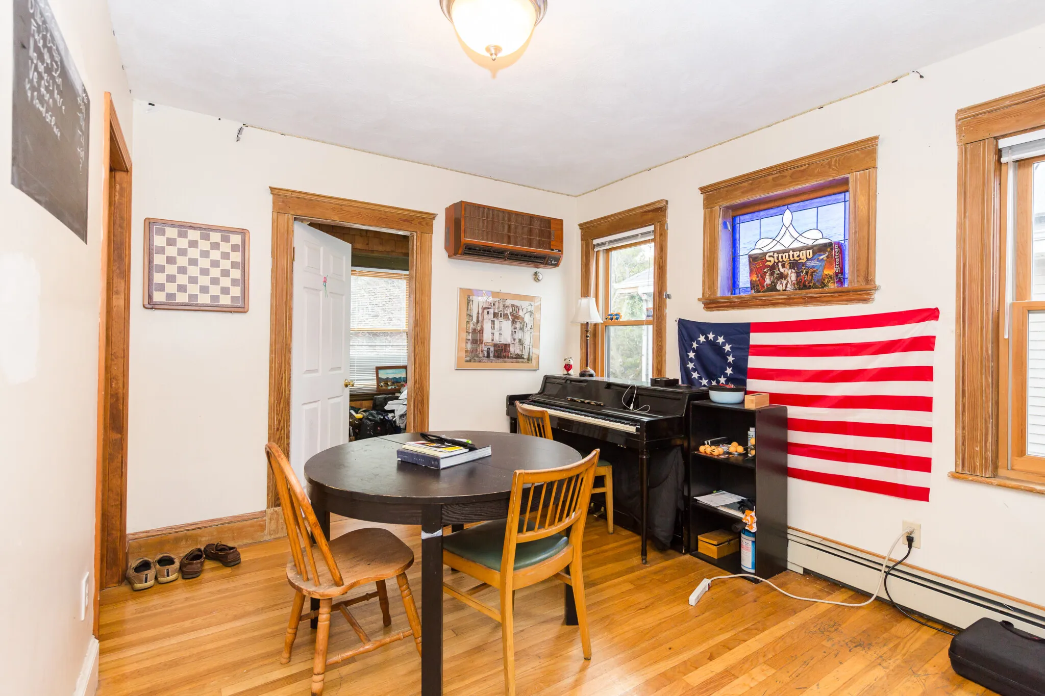 6 bed, 2 bath apartment for rent at 200 Calumet St Unit 2, Mission Hill — photo 8 of 19