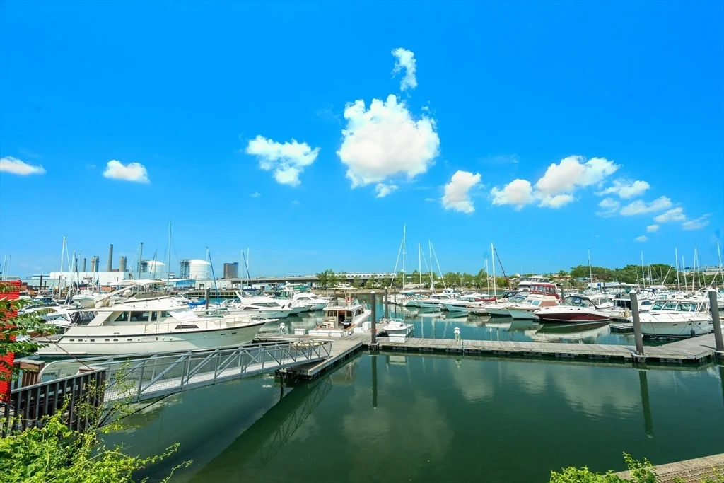 2 bed, 2 bath apartment for rent at 200 Captains Row Unit 408, Admirals Hill — photo 14 of 17