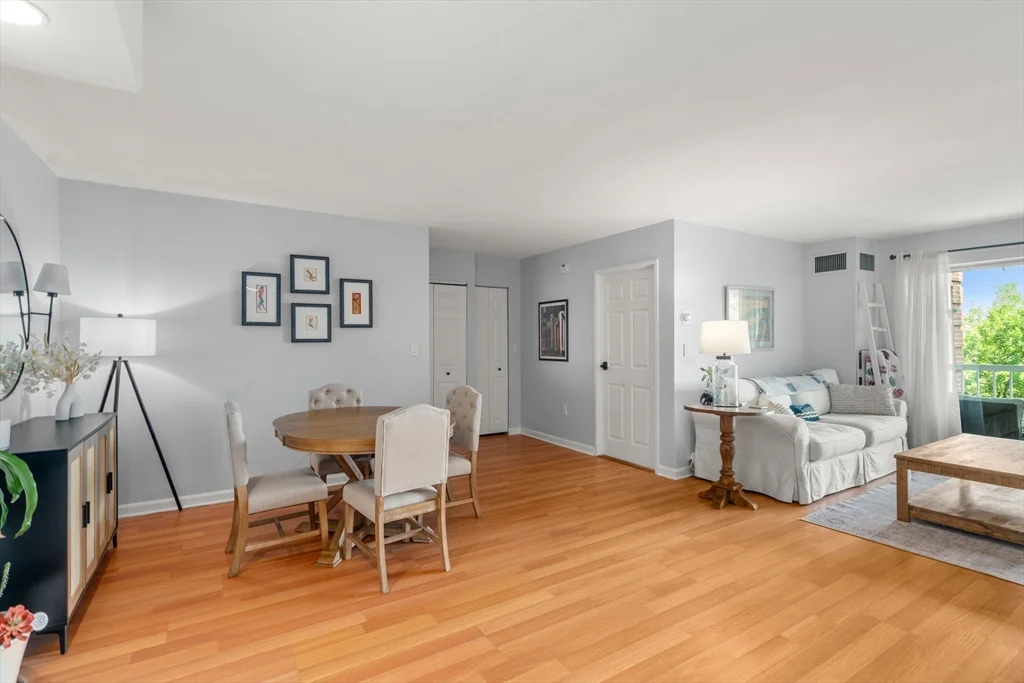 2 bed, 2 bath apartment for rent at 200 Captains Row Unit 408, Admirals Hill — photo 6 of 17
