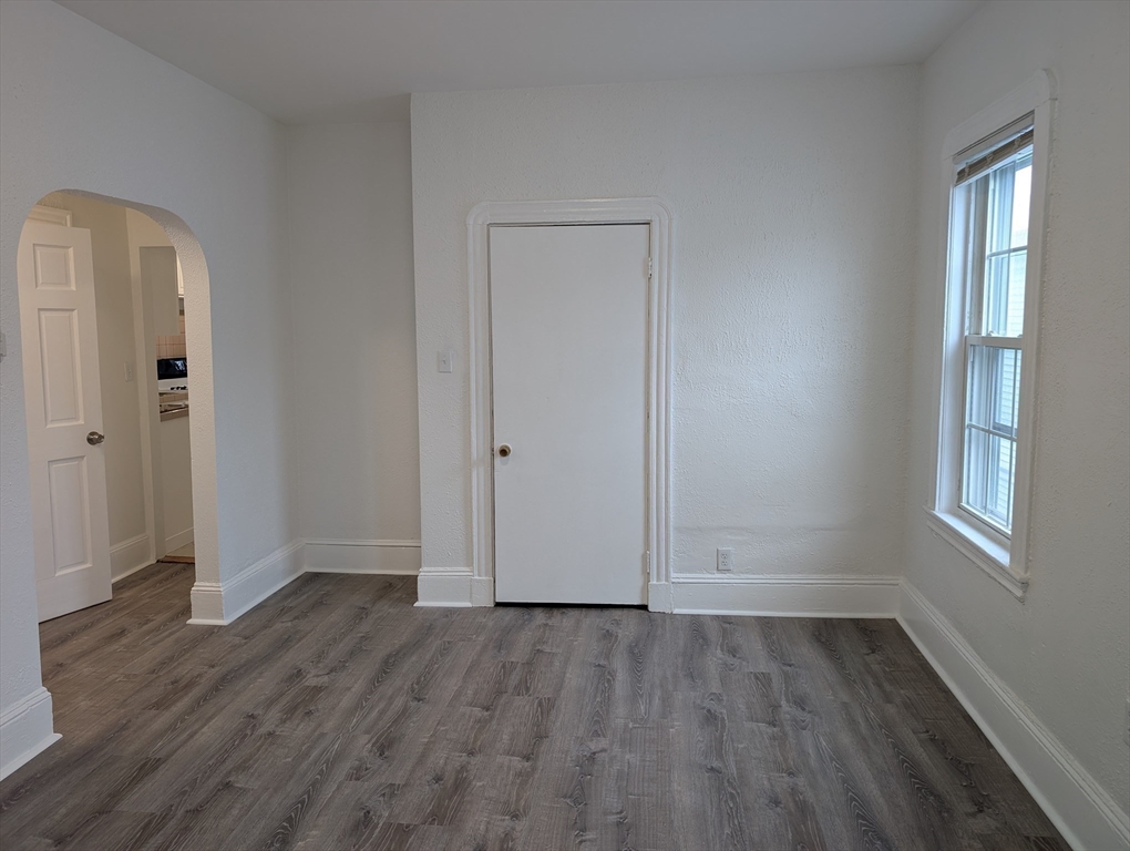 3 bed, 1 bath apartment for rent at 200 Congress Unit 2, Chelsea — photo 7 of 16
