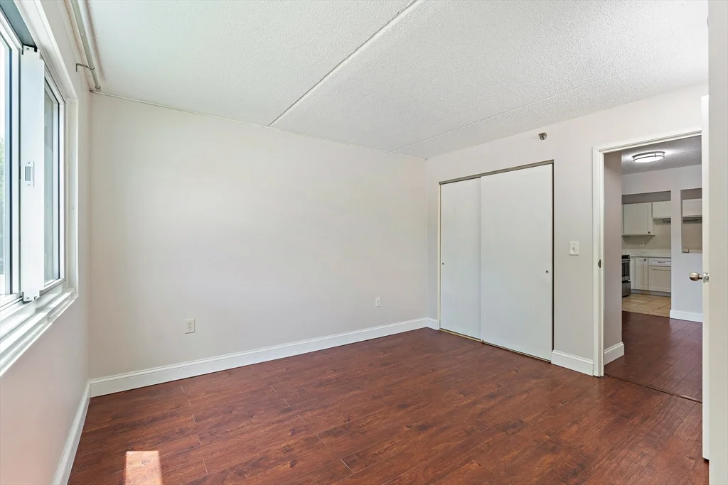 2 bed, 2 bath apartment for rent at 200 Cove Way Unit 217, Quincy Point — photo 11 of 25