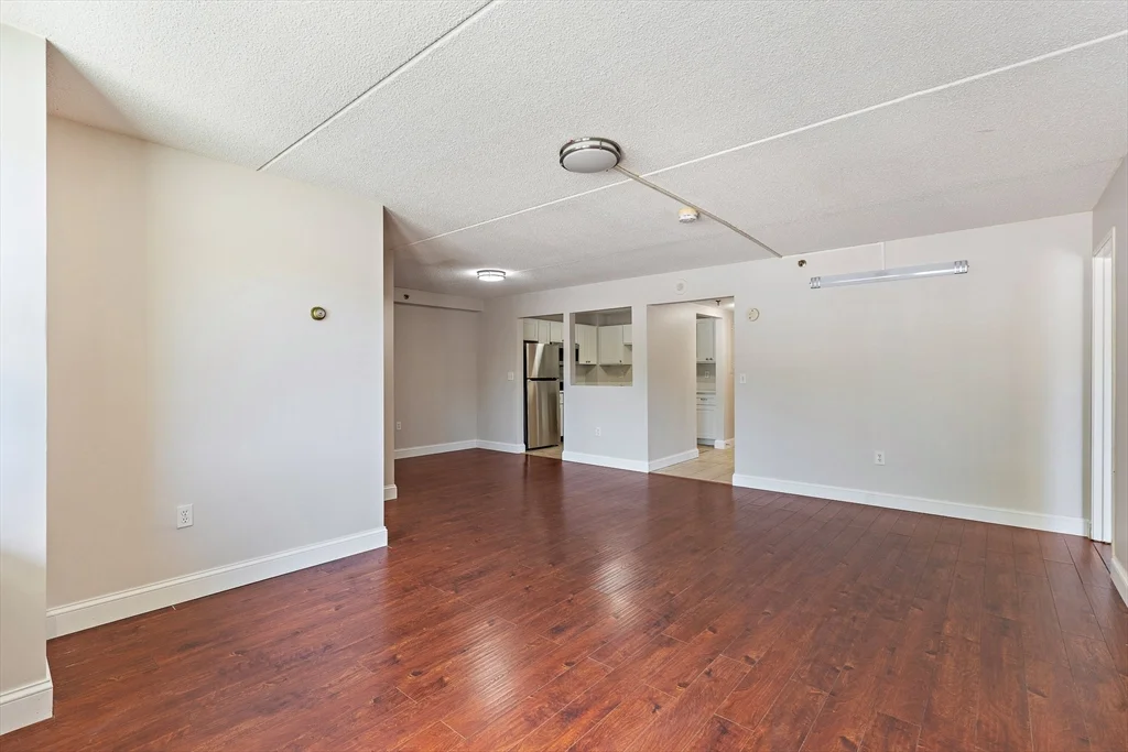 2 bed, 2 bath apartment for rent at 200 Cove Way Unit 217, Quincy Point — photo 7 of 25