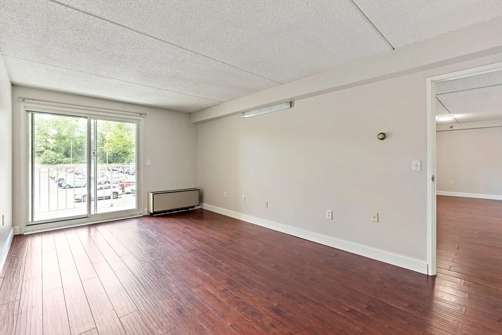 2 bed, 2 bath apartment for rent at 200 Cove Way Unit 217, Quincy Point — photo 8 of 25