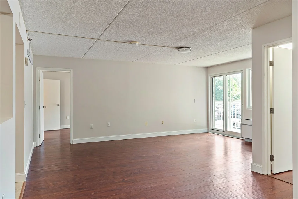 2 bed, 2 bath apartment for rent at 200 Cove Way Unit 217, Quincy Point — photo 6 of 25