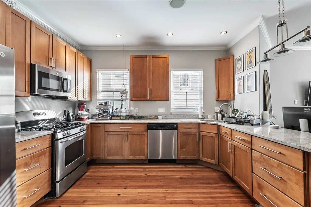 2 bed, 1 bath apartment for rent at 200 Emerson St Unit 1, South Boston — photo 6 of 15