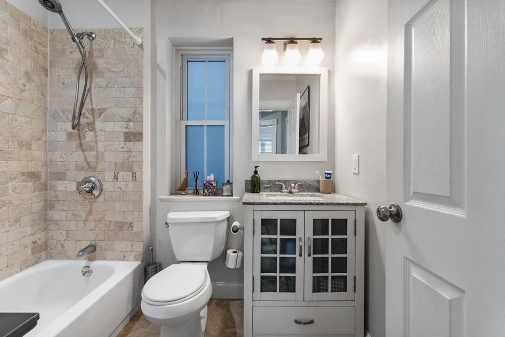 2 bed, 1 bath apartment for rent at 200 Emerson St Unit 1, South Boston — photo 11 of 15