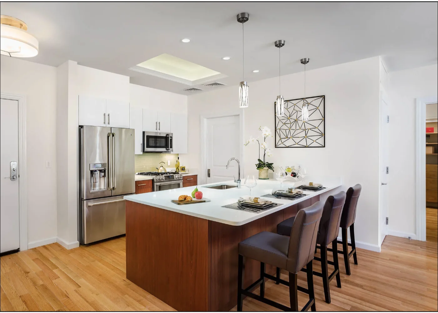 2 bed, 2.5 bath apartment for rent at 200 Estate Dr Unit 329, Chestnut Hill — photo 2 of 6