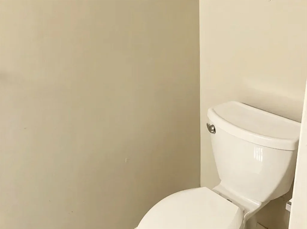 2 bed, 1 bath apartment for rent at 200 Falls Blvd Unit A104, Quincy — photo 7 of 19