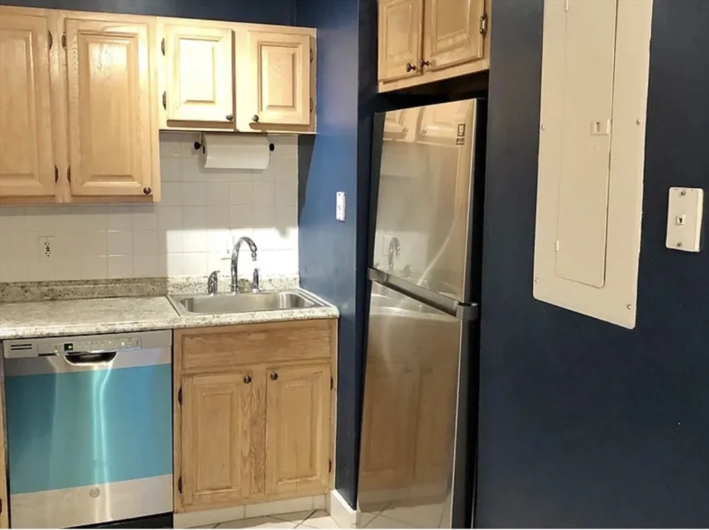 2 bed, 1 bath apartment for rent at 200 Falls Blvd Unit A104, Quincy — photo 3 of 19