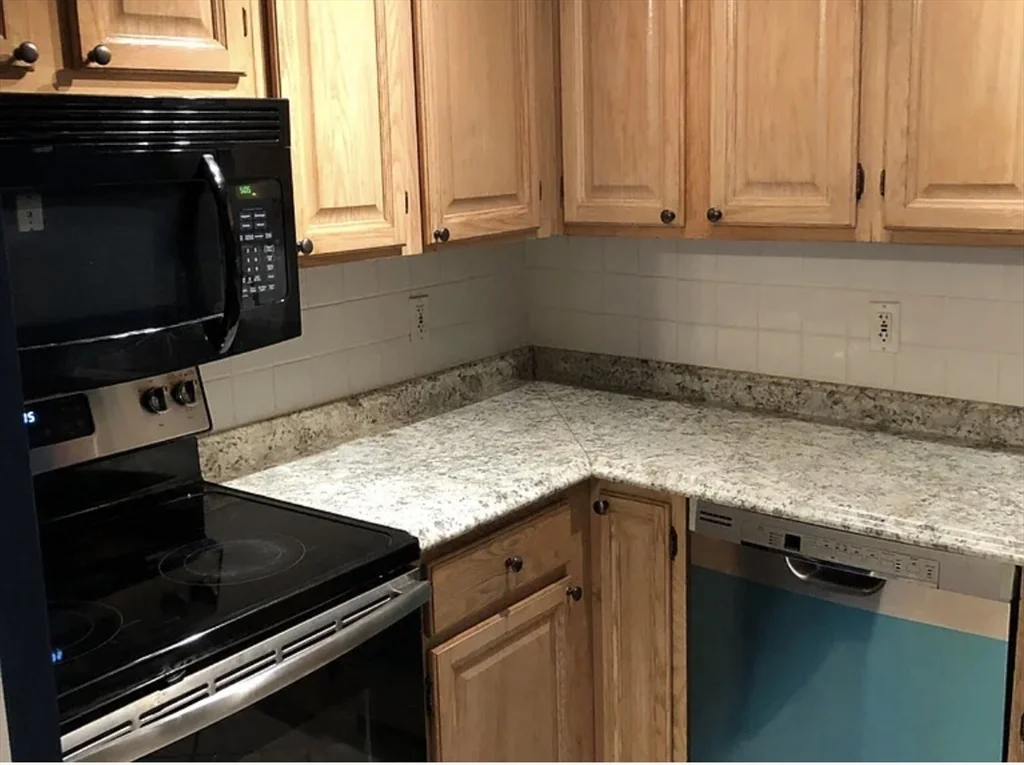 2 bed, 1 bath apartment for rent at 200 Falls Blvd Unit A104, Quincy — photo 2 of 19