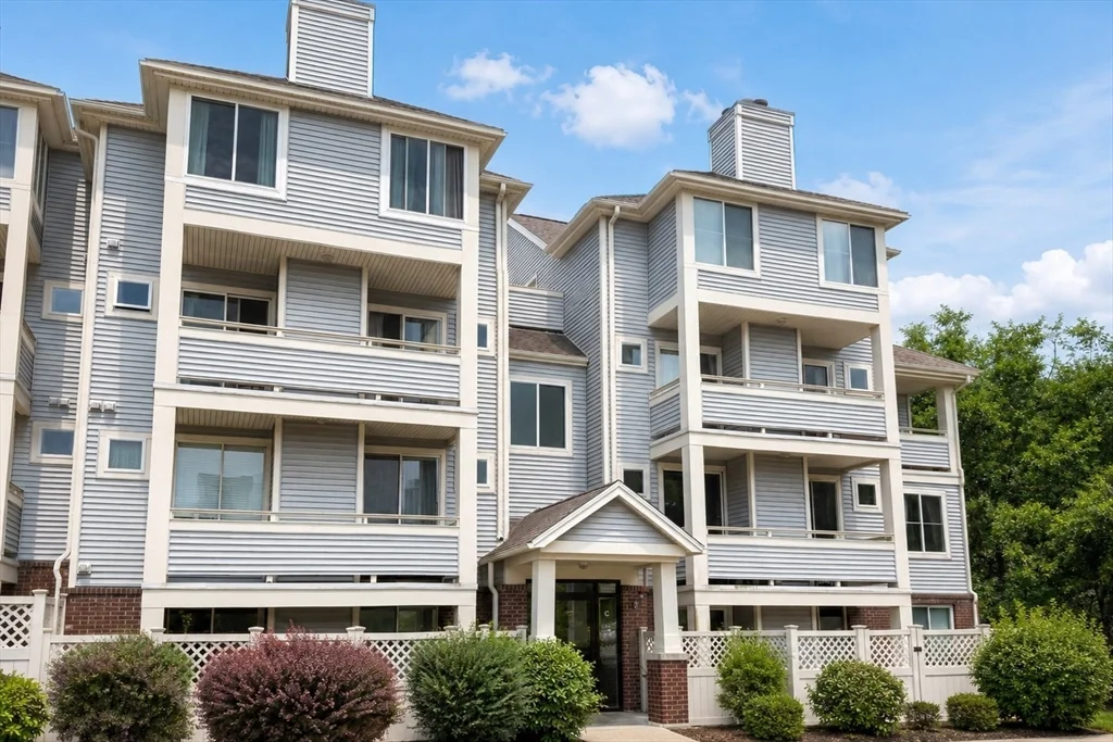 2 bed, 1 bath apartment for rent at 200 Falls Blvd Unit C302, Quincy