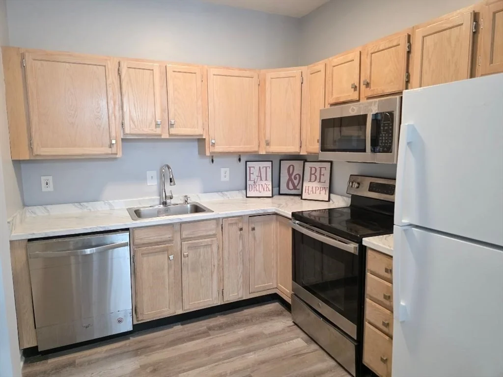 2 bed, 1 bath apartment for rent at 200 Falls Blvd Unit E107, Quincy — photo 21 of 31