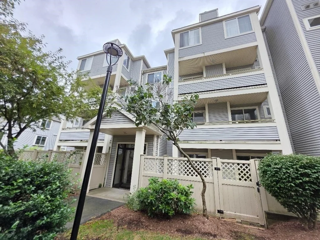 2 bed, 1 bath apartment for rent at 200 Falls Blvd Unit E107, Quincy — photo 3 of 31