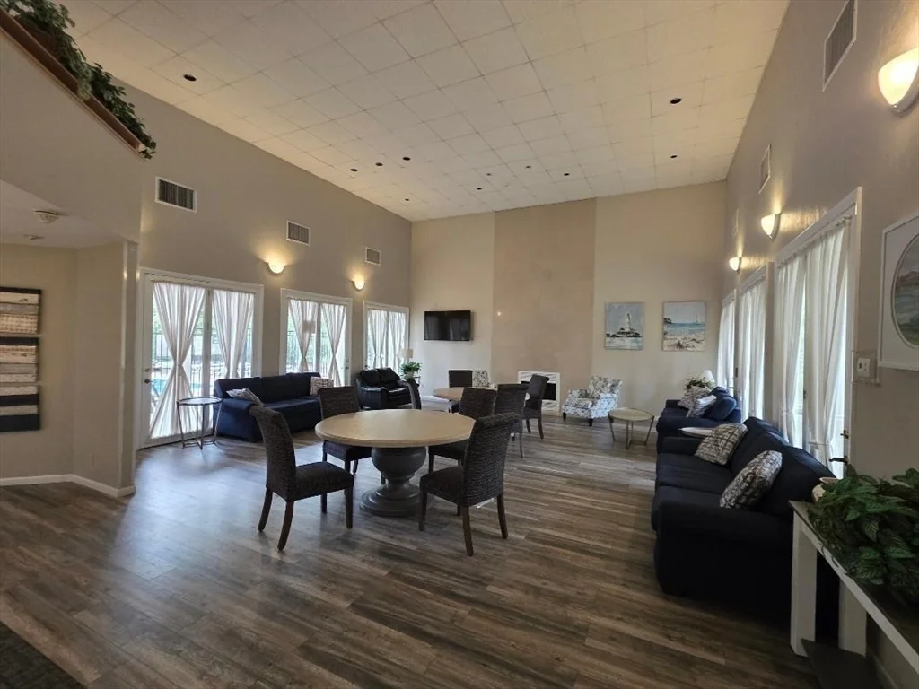 2 bed, 1 bath apartment for rent at 200 Falls Blvd Unit E107, Quincy — photo 7 of 31