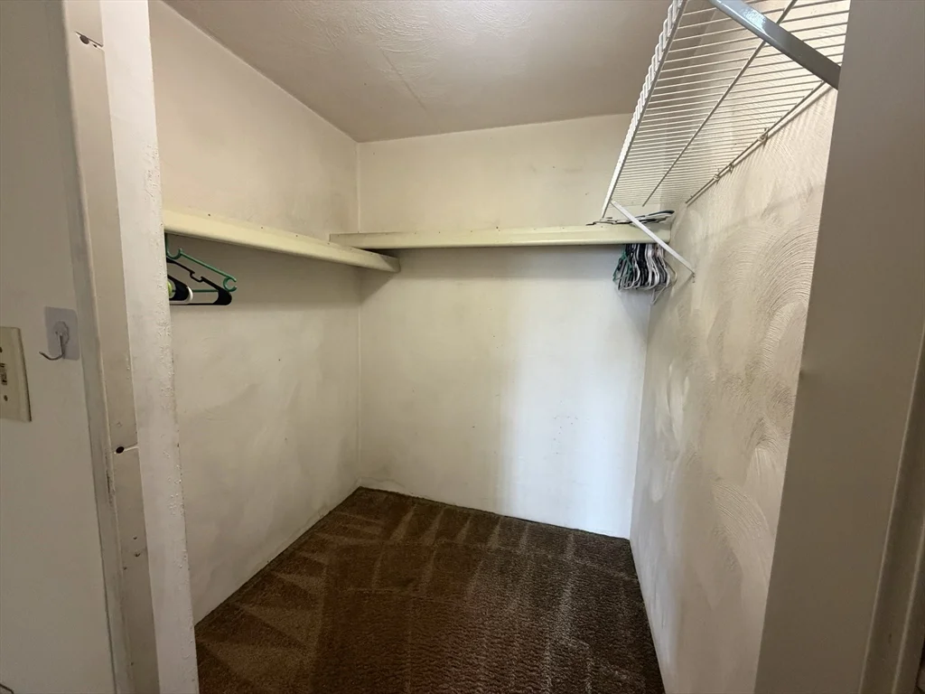 2 bed, 1 bath apartment for rent at 200 Governor's Dr Unit 13, Winthrop — photo 6 of 10
