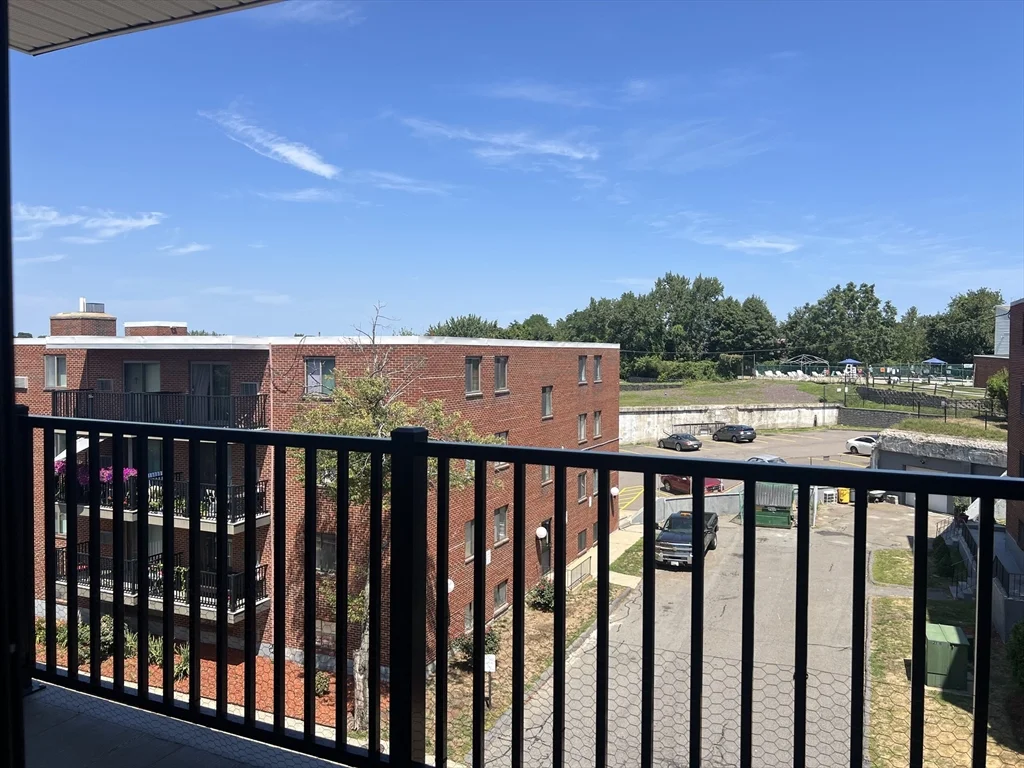 2 bed, 1 bath apartment for rent at 200 Governors Park Unit 35, Winthrop — photo 13 of 18