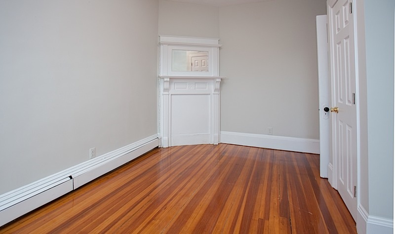 3 bed, 1 bath apartment for rent at 200 Harris Ave Unit 2, Needham — photo 4 of 10