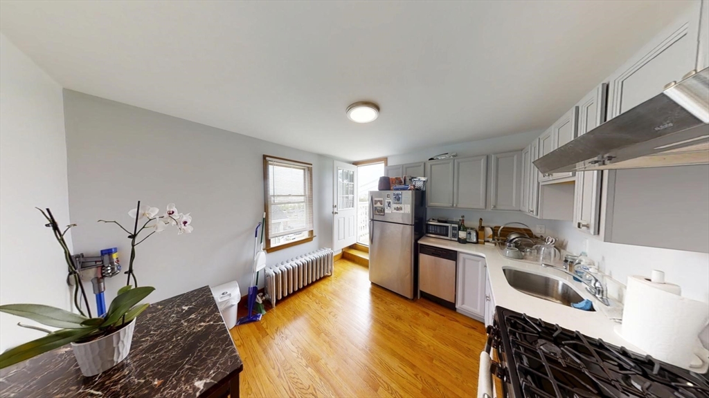 1 bed, 1 bath apartment for rent at 200 Harris St Unit 2, Revere — photo 3 of 14