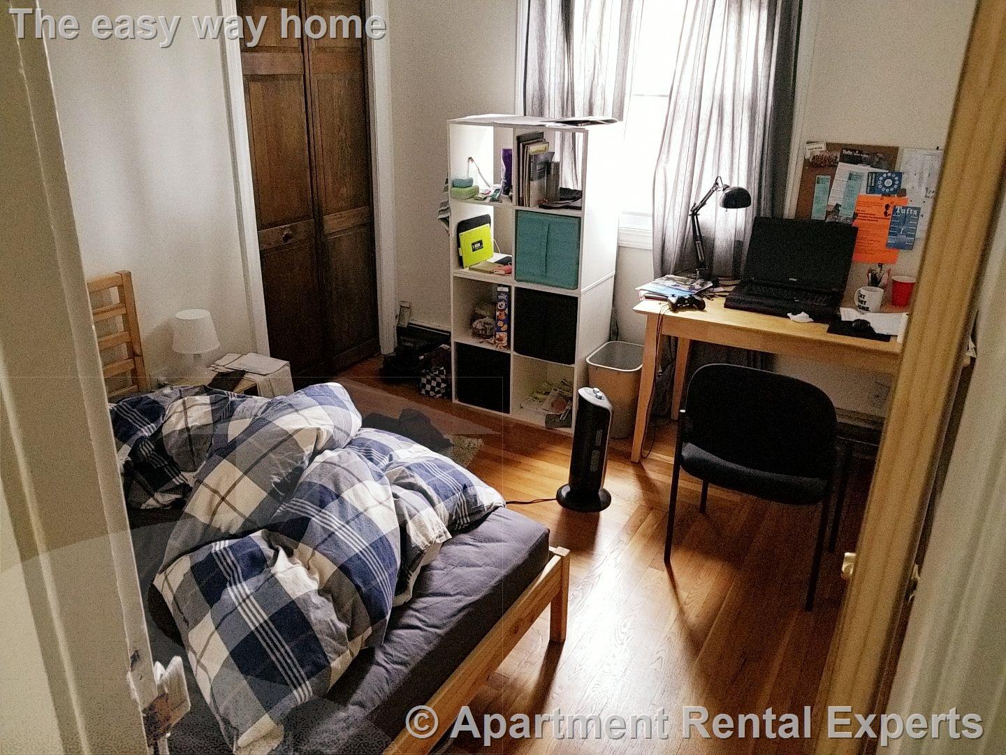 6 bed, 3 bath apartment for rent at 200 Harvard St, Tufts — photo 2 of 3
