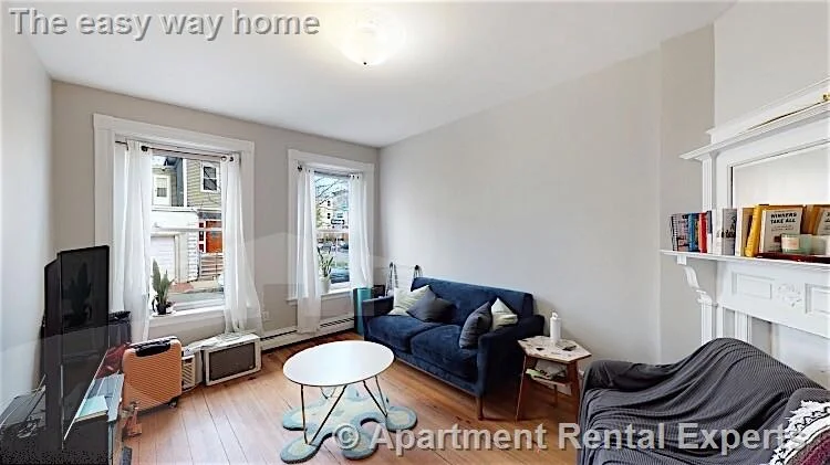 3 bed, 1 bath apartment for rent at 200 Harvard St Unit 1, Central Square — photo 8 of 9