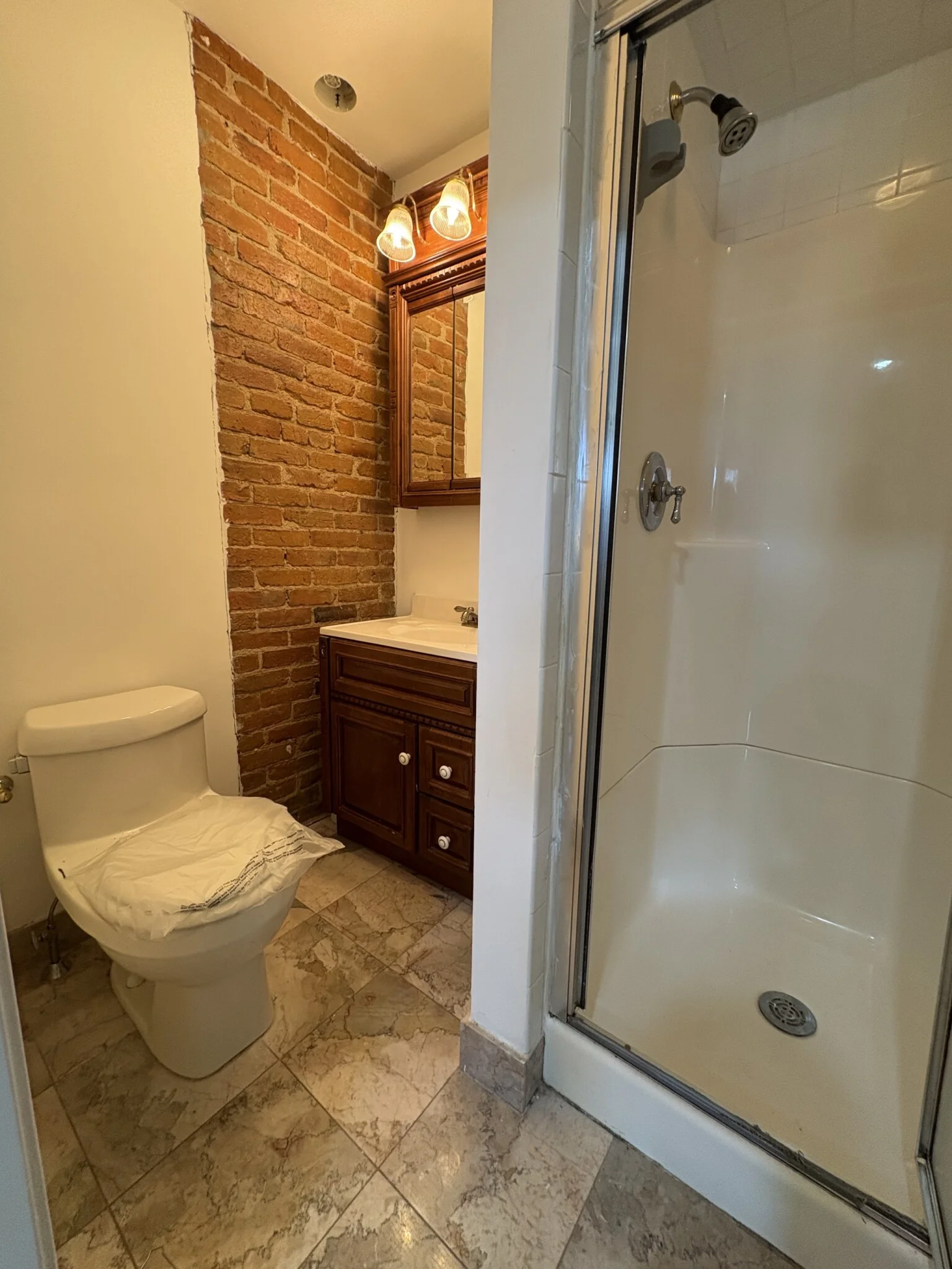 4 bed, 2 bath apartment for rent at 200 Hyde Park Ave Unit 1, Jamaica Plain — photo 13 of 20