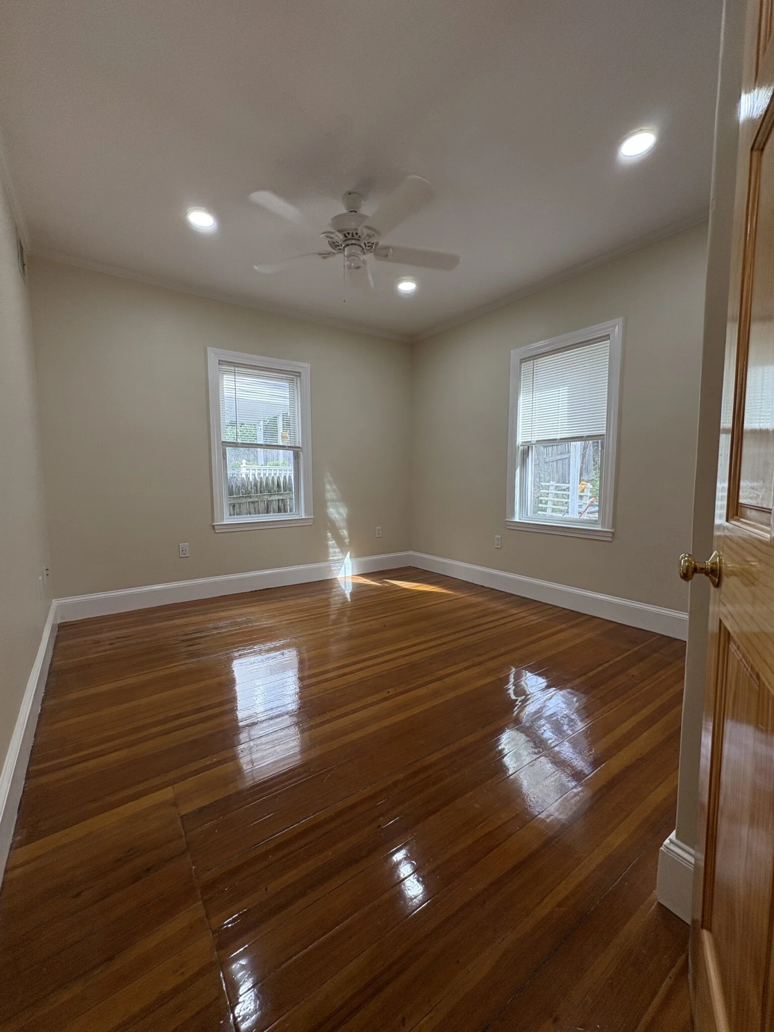 4 bed, 2 bath apartment for rent at 200 Hyde Park Ave Unit 1, Jamaica Plain — photo 17 of 20