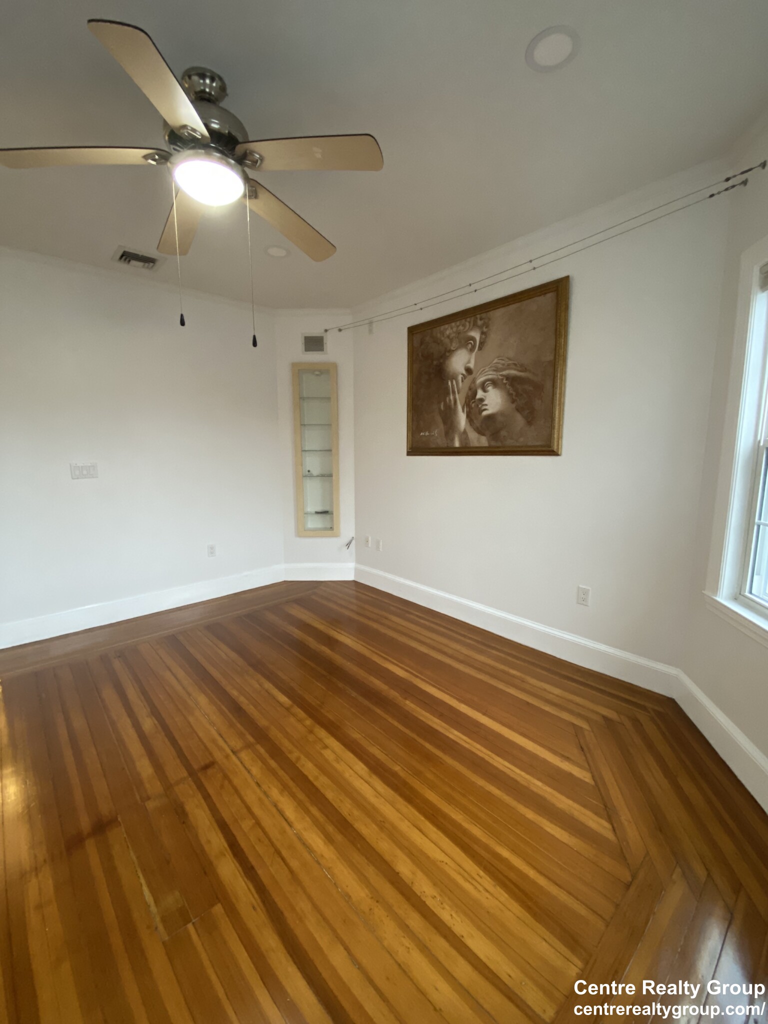 4 bed, 2 bath apartment for rent at 200 Hyde Park Ave Unit 2, Jamaica Plain — photo 9 of 19