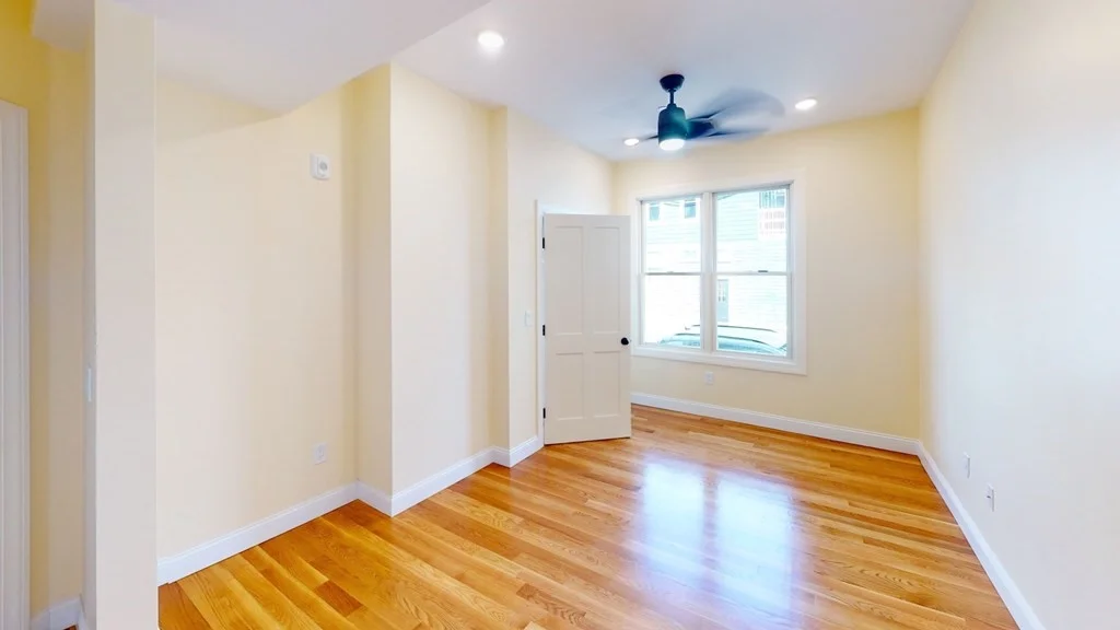 3 bed, 2 bath apartment for rent at 200 L St Unit 1, South Boston — photo 14 of 23