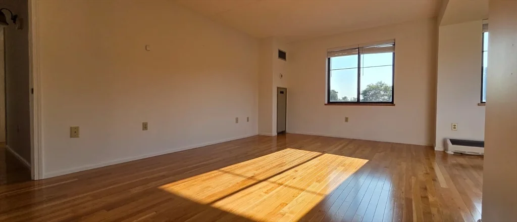 2 bed, 2 bath apartment for rent at 200 Ledgewood Dr Unit 606, Stoneham — photo 14 of 41