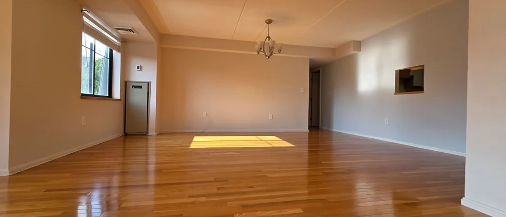 2 bed, 2 bath apartment for rent at 200 Ledgewood Dr Unit 606, Stoneham — photo 8 of 41