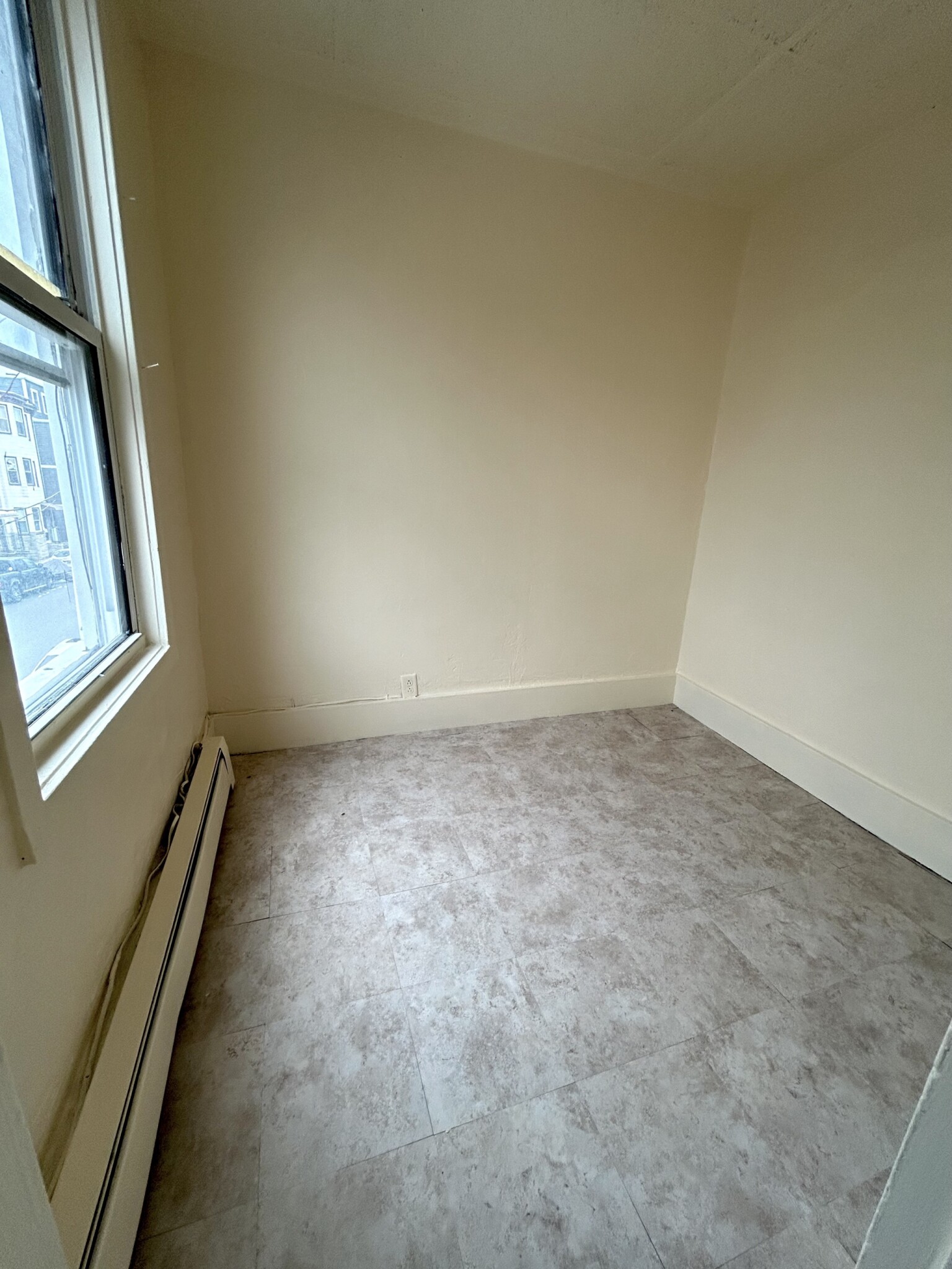 2 bed, 1 bath apartment for rent at 200 London St Unit 2, East Boston — photo 5 of 11