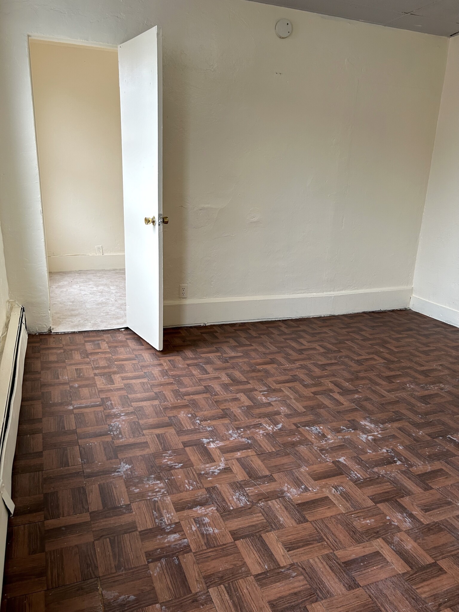2 bed, 1 bath apartment for rent at 200 London St Unit 2, East Boston — photo 3 of 11