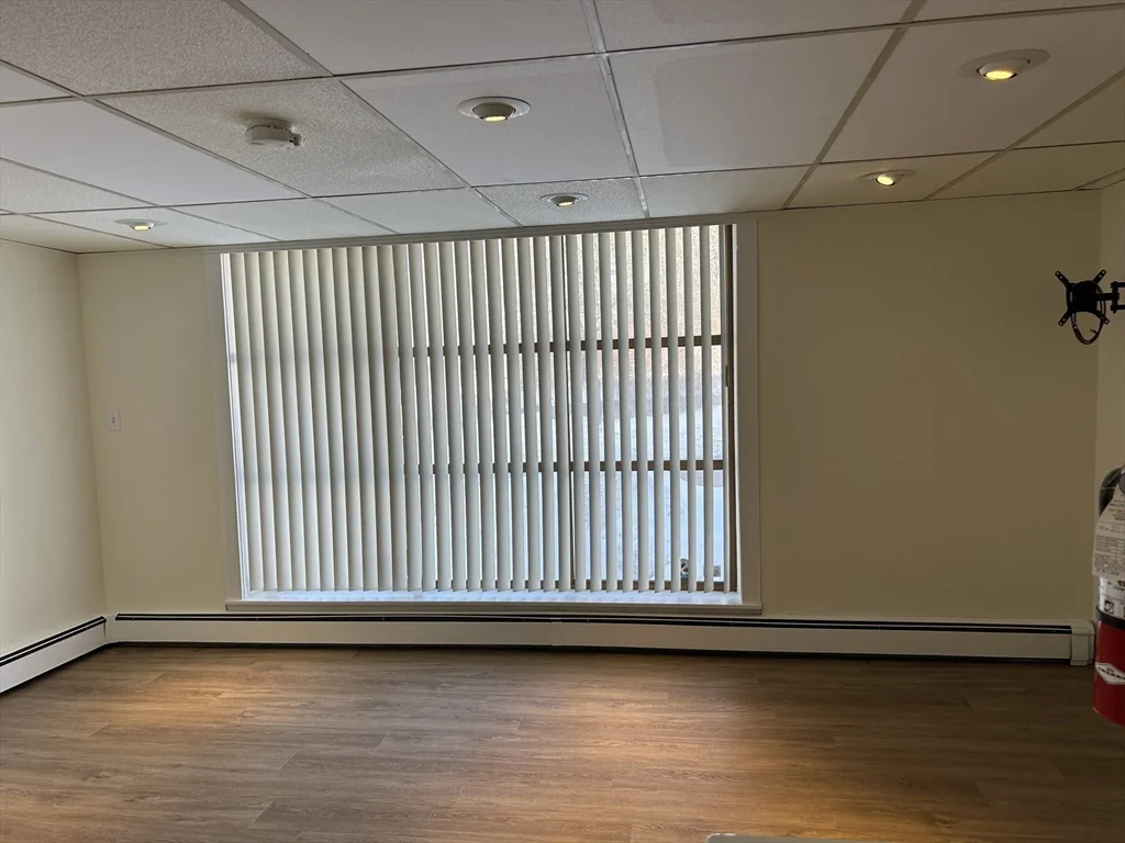 2 bed, 1 bath apartment for rent at 200 Main St Unit 1, Spencer — photo 4 of 25