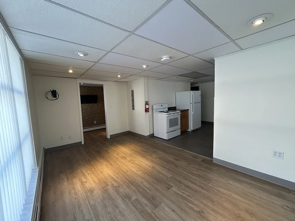 2 bed, 1 bath apartment for rent at 200 Main St Unit 1, Spencer — photo 6 of 25